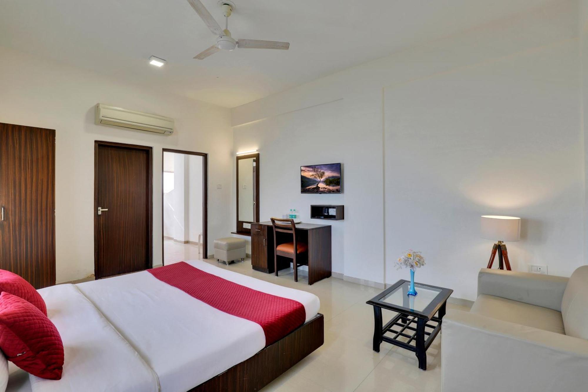 Goverdhan Greens Resort Dwarka L Hotels In Dwarka Eksteriør bilde