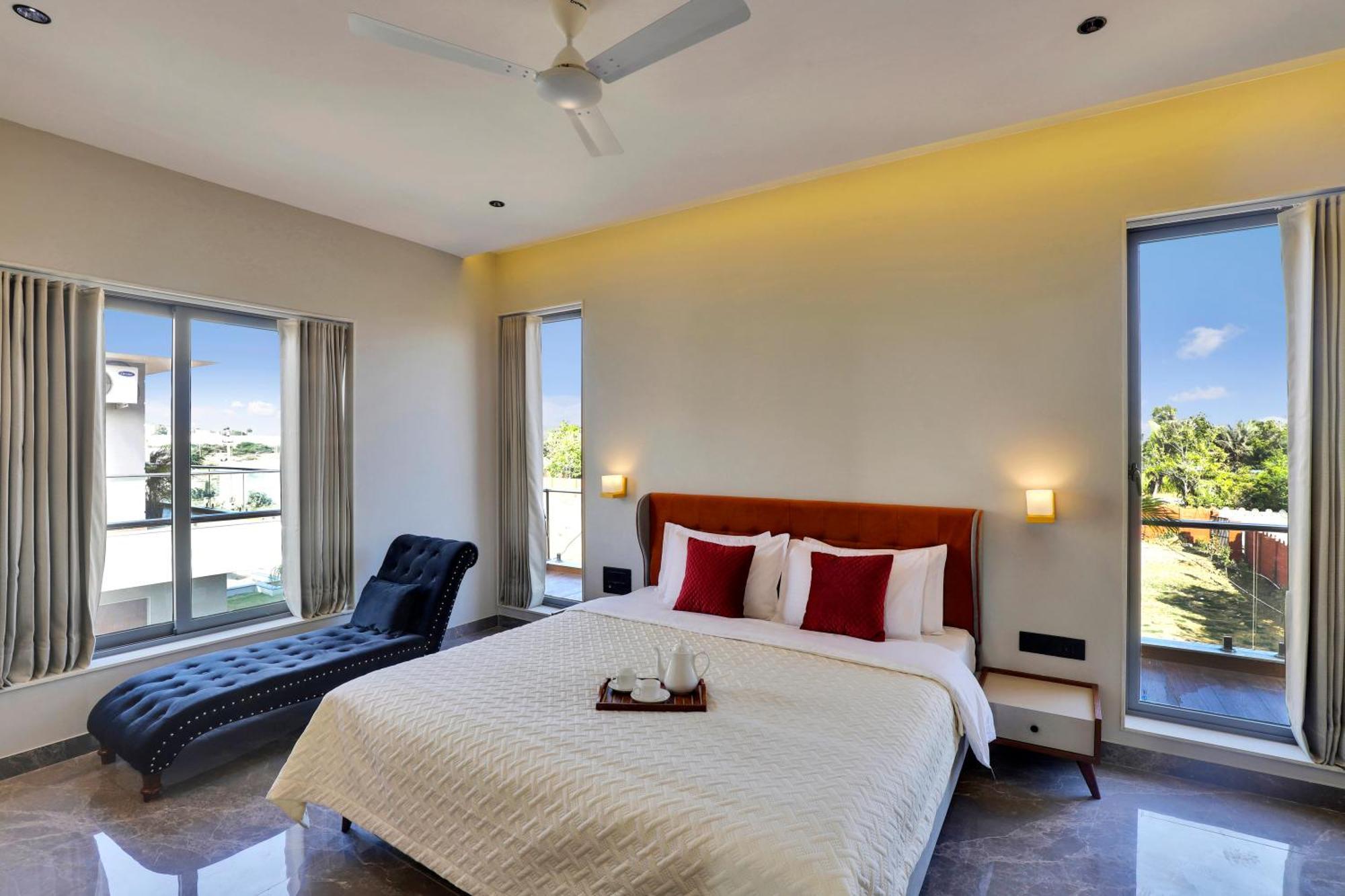Goverdhan Greens Resort Dwarka L Hotels In Dwarka Eksteriør bilde