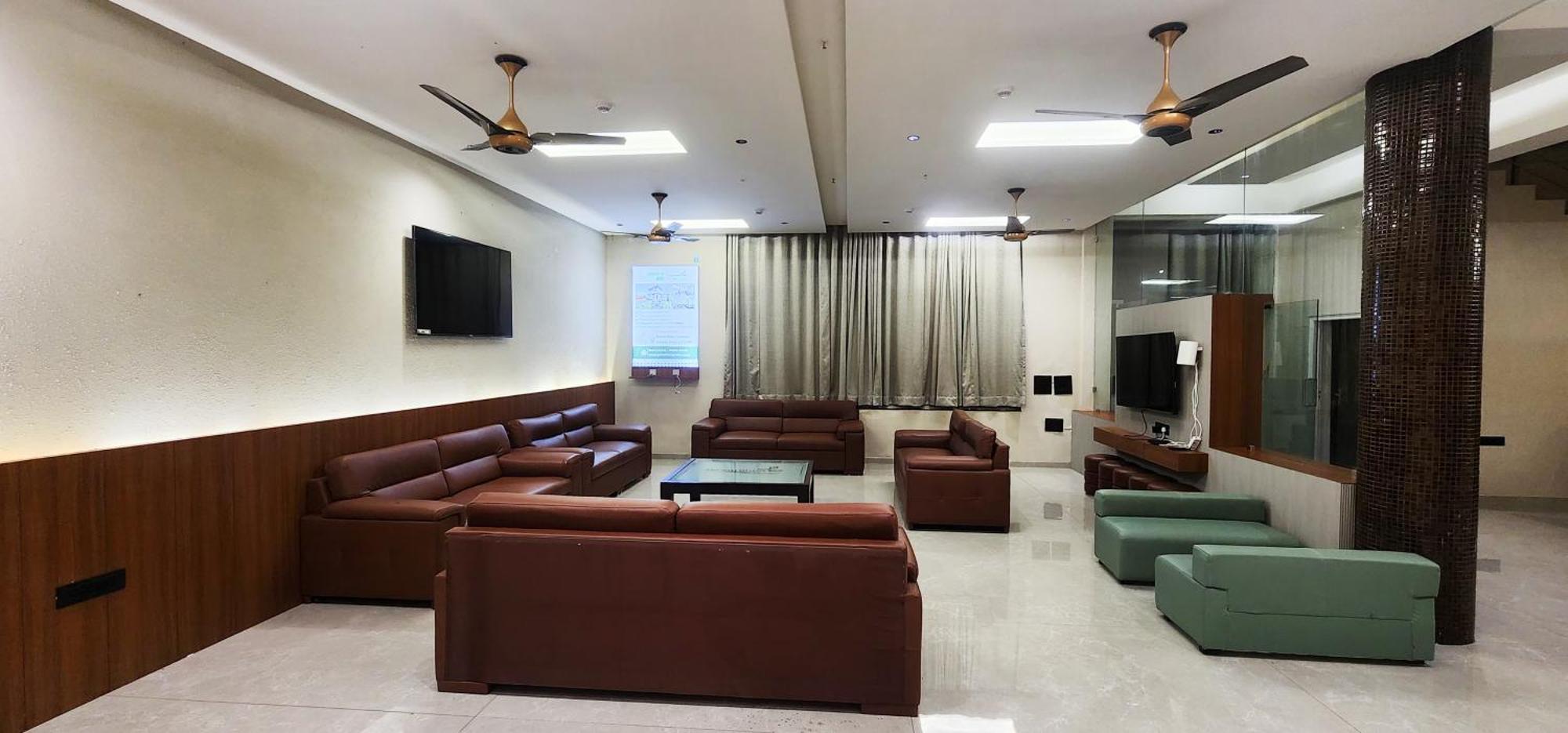 Goverdhan Greens Resort Dwarka L Hotels In Dwarka Eksteriør bilde