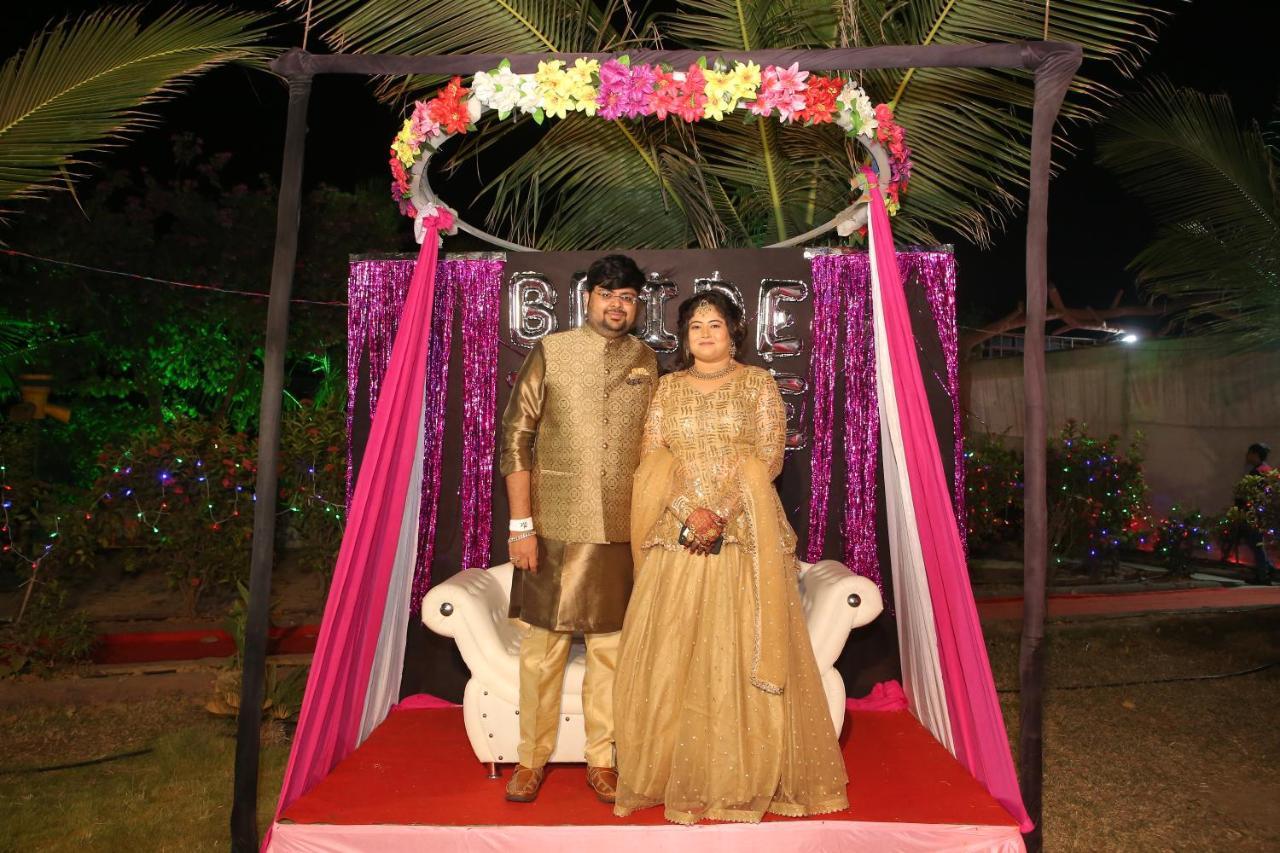 Goverdhan Greens Resort Dwarka L Hotels In Dwarka Eksteriør bilde