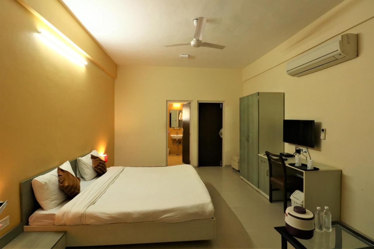 Goverdhan Greens Resort Dwarka L Hotels In Dwarka Eksteriør bilde